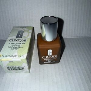 Clinique Superbalanced Makeup Foundation 17 Amber (G) FullSize 1 Oz. NEW No Box.
